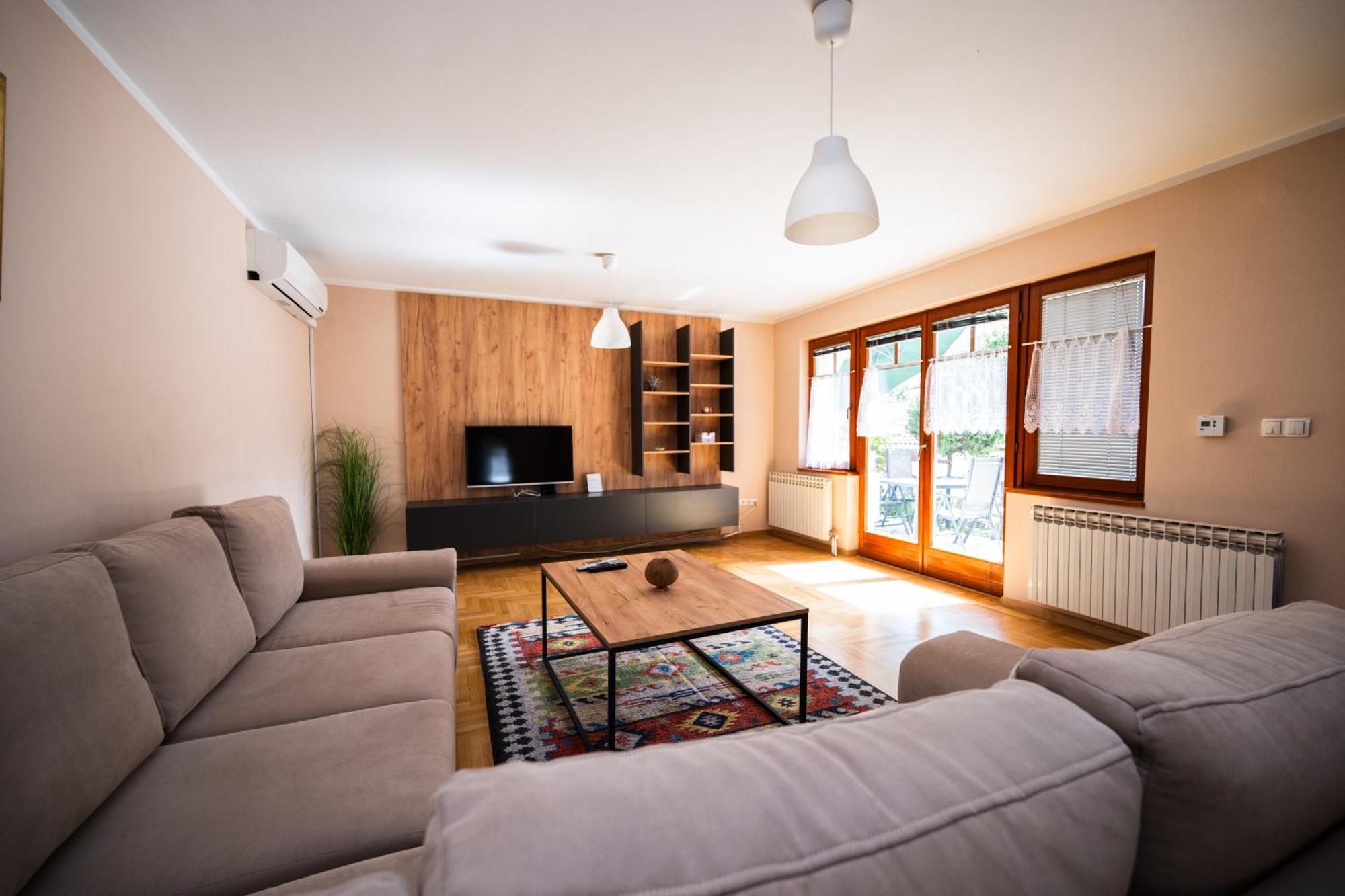 Spacious & Modern Apartments- Old Town Sarajevo Exterior photo